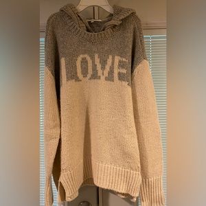EUC Victoria’s Secret LOVE sweater. SZ XL